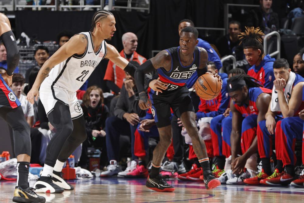 出了巨大的 出了巨大的